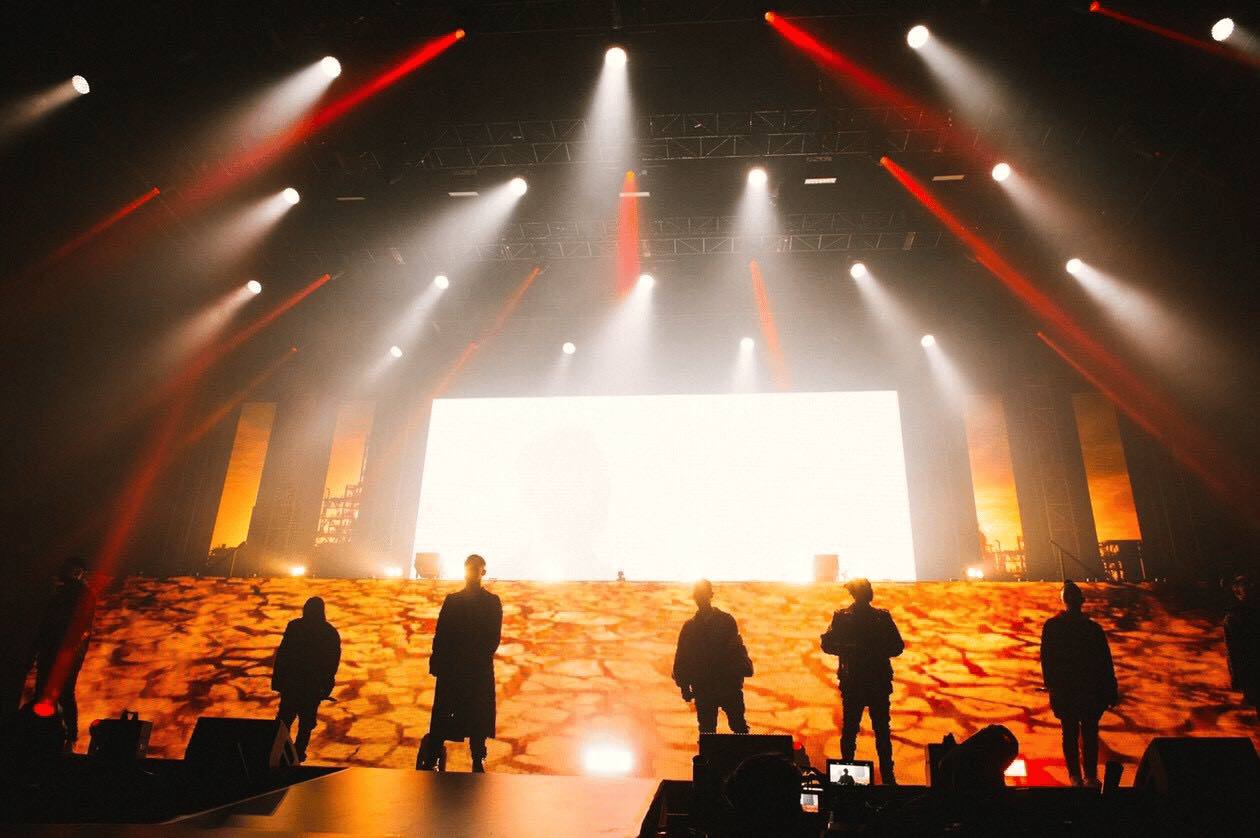 独占初公開】BADHOP ワンマンライブ in 日本武道館 | 新しい未来の