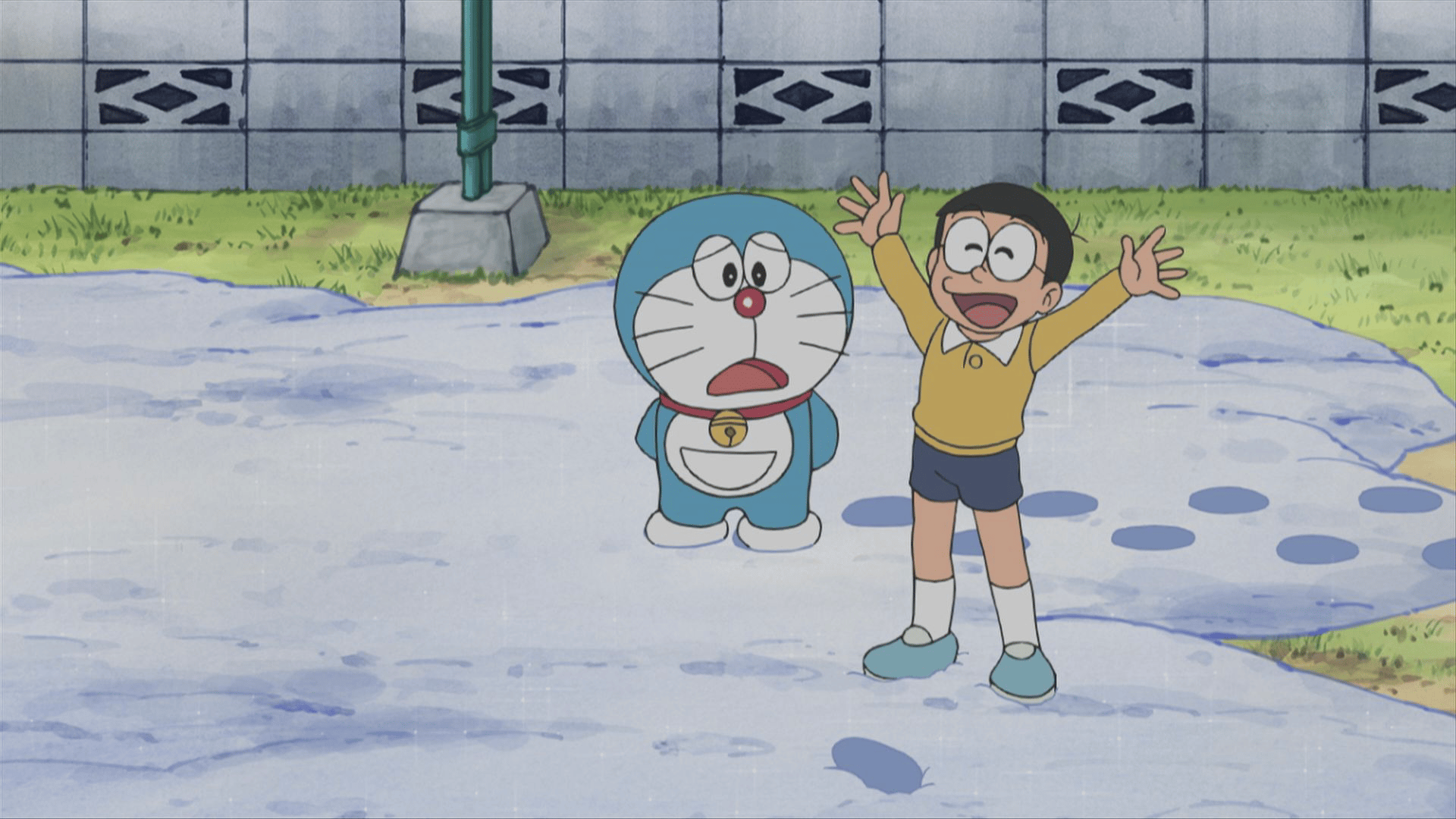 【ドラえもん】雪ふるツリー　動作OK ドラえもん 雪ふるツリー ビンテージ - メルカリ