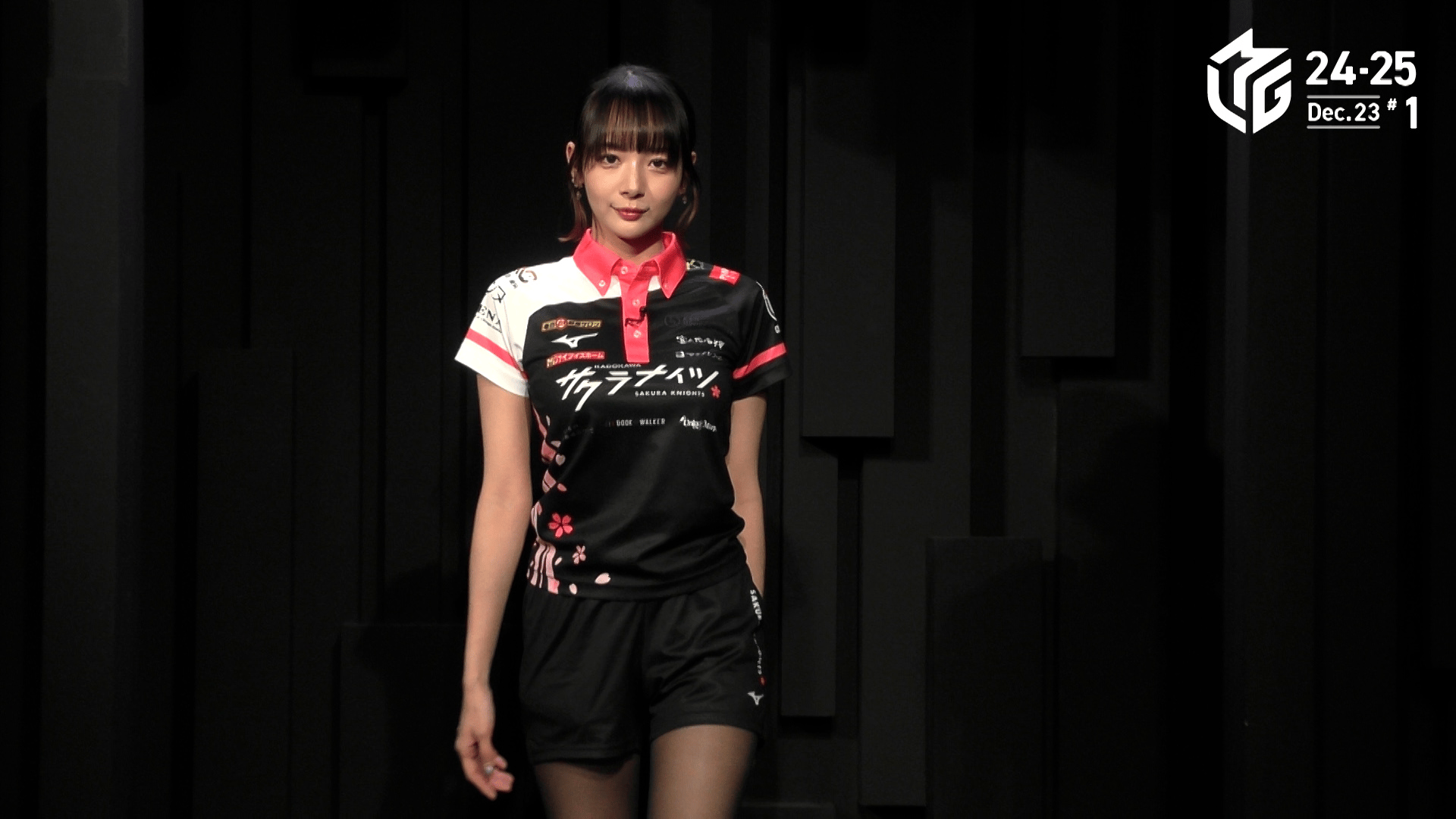 サイン入り Mリーグ 岡田紗佳 2024-25 マフラータオル 未開封品】Mリーグ2022-2023 サクラナイツ 岡田紗佳 マフラー