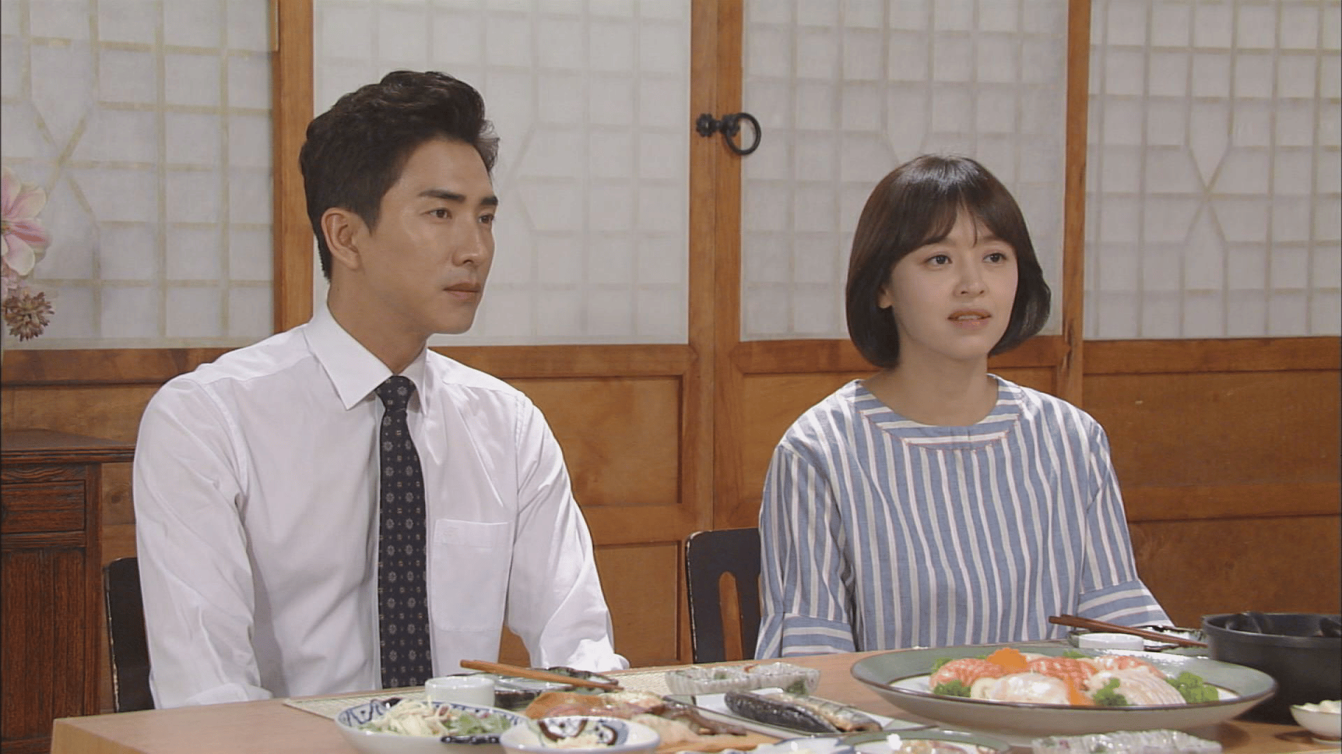 【韓国ドラマ】DVD『危険な約束』(全話) レンタル落ち コ・セウォン「棘と蜜」 Amazon.co.jp: 棘(トゲ)と蜜 DVD-BOX5 : カン・ソンヨン, コ・セウォン