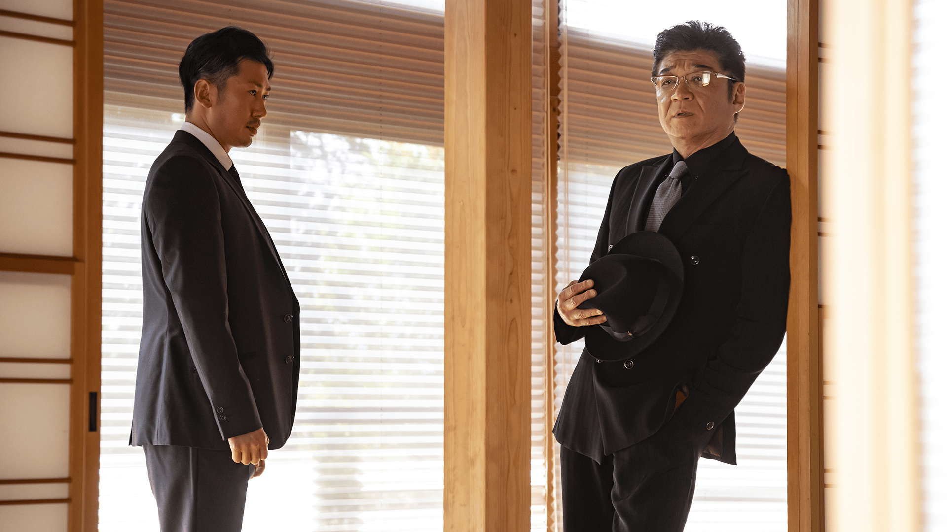 ら1093 日本極道戦争 第1〜12章 全12巻セット 新品開封 早い者勝ち ら1093 日本極道戦争 第1〜12章 全12巻セット 新品開封