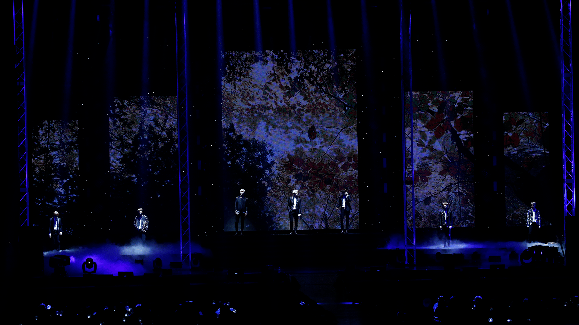 初配信】2016 BTS LIVE 花様年華on stage:epilogue | 新しい未来の