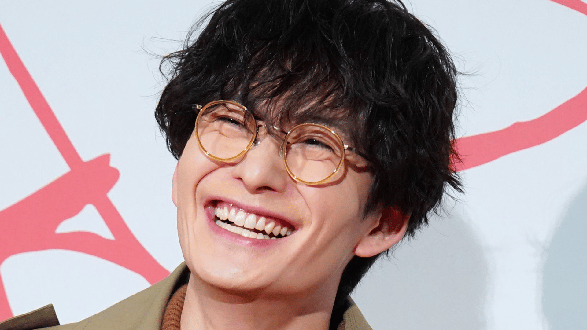 妻・高畑充希との密着ショットが話題の岡田将生(36)喜びの報告 藤田ニコルらが祝福 - ABEMAエンタメ - 話題のSNS (ニュース) | 無料動画・見逃し配信を見るなら