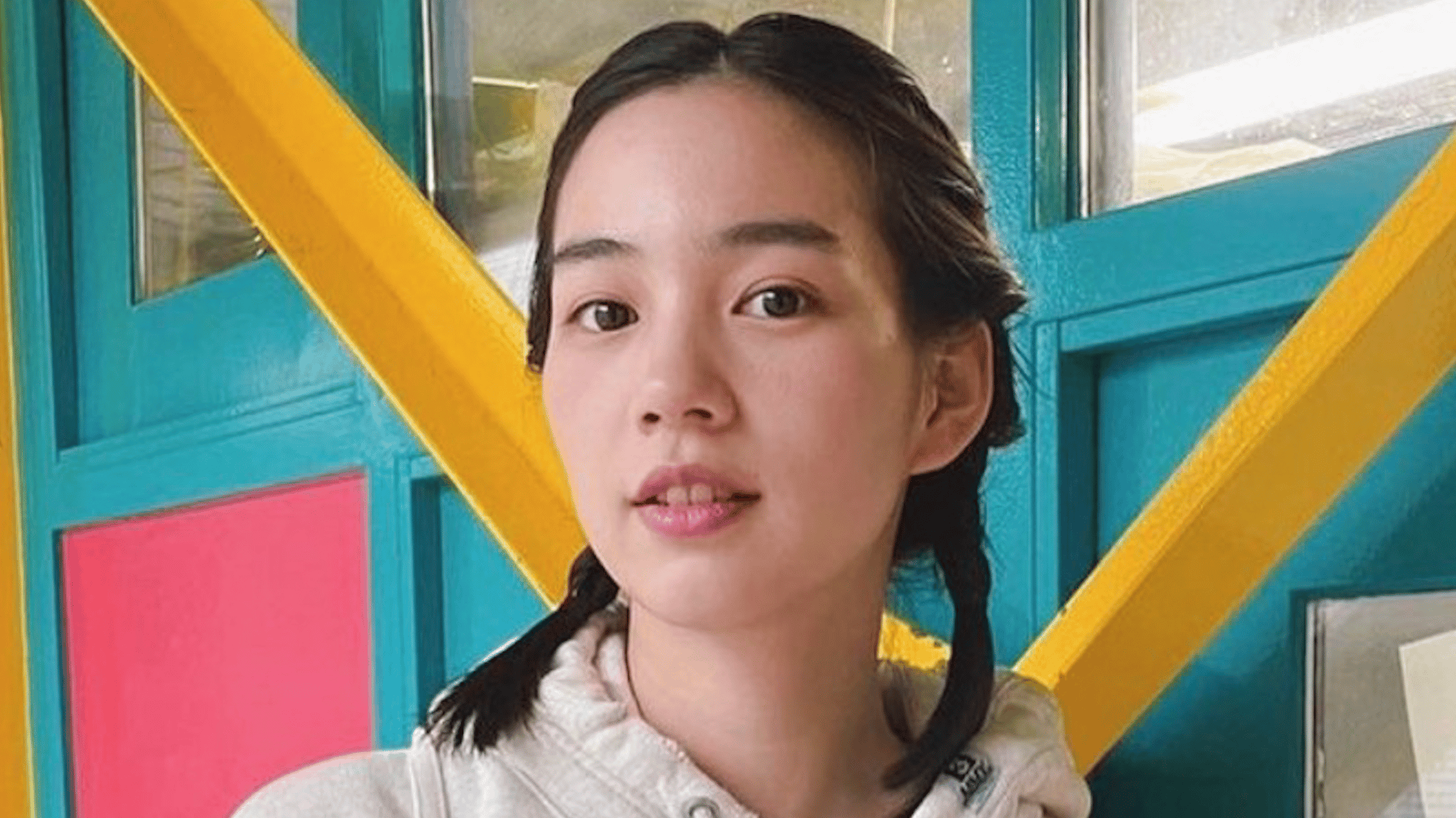 のん(32) 赤髪×透けた衣装に反響「スケスケ感ありでセクシーです」「神々しい」 - ABEMAエンタメ - 話題のSNS (ニュース ...