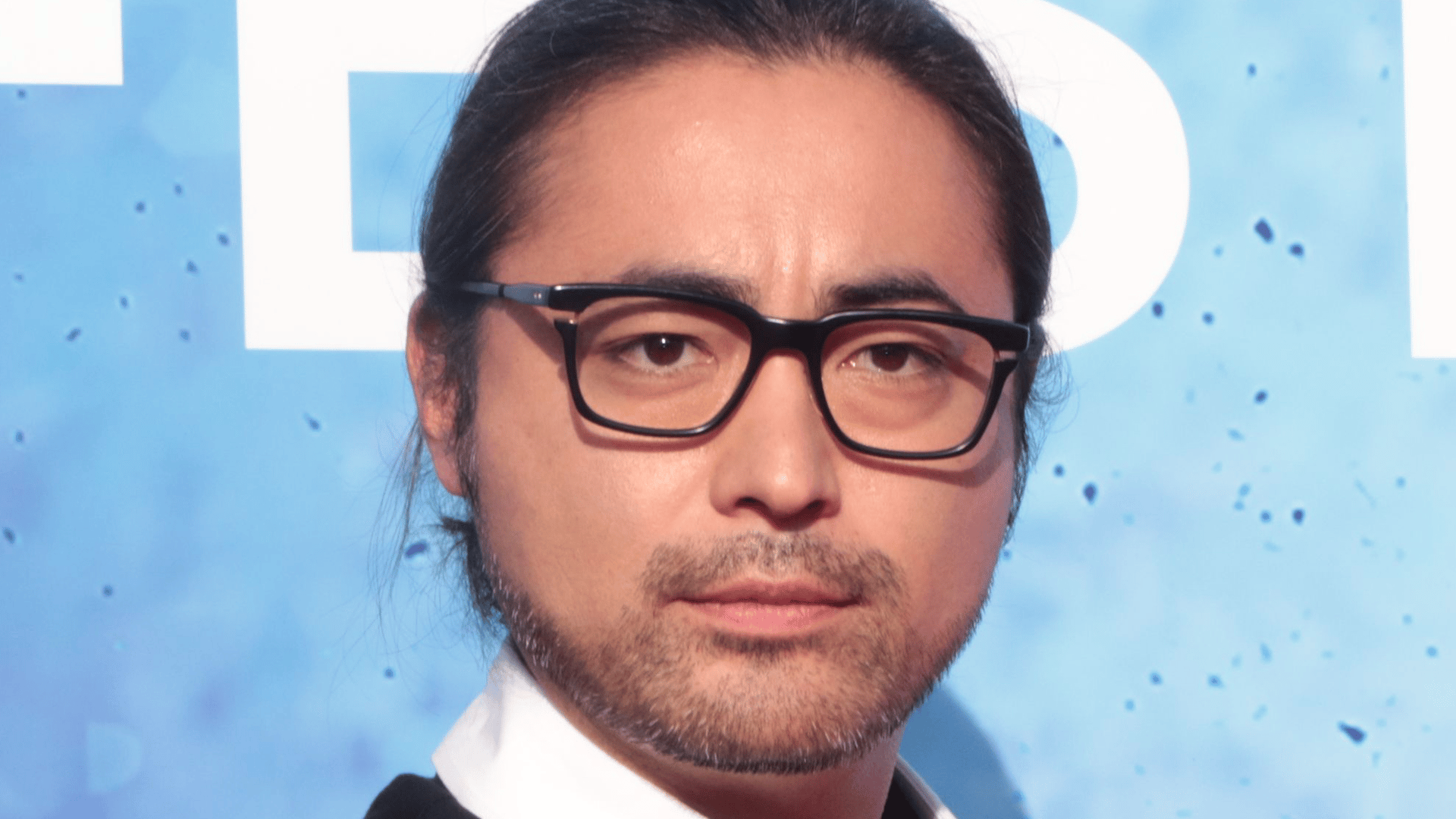 山田孝之(42)喜びの報告に水川あさみ・賀来賢人らが祝福「びっくりしま