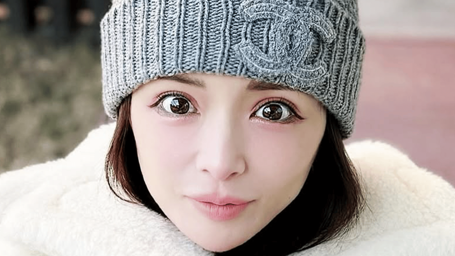 息子たちや自宅を公開し話題・浜崎あゆみ(47)“家族が増えました”報告に