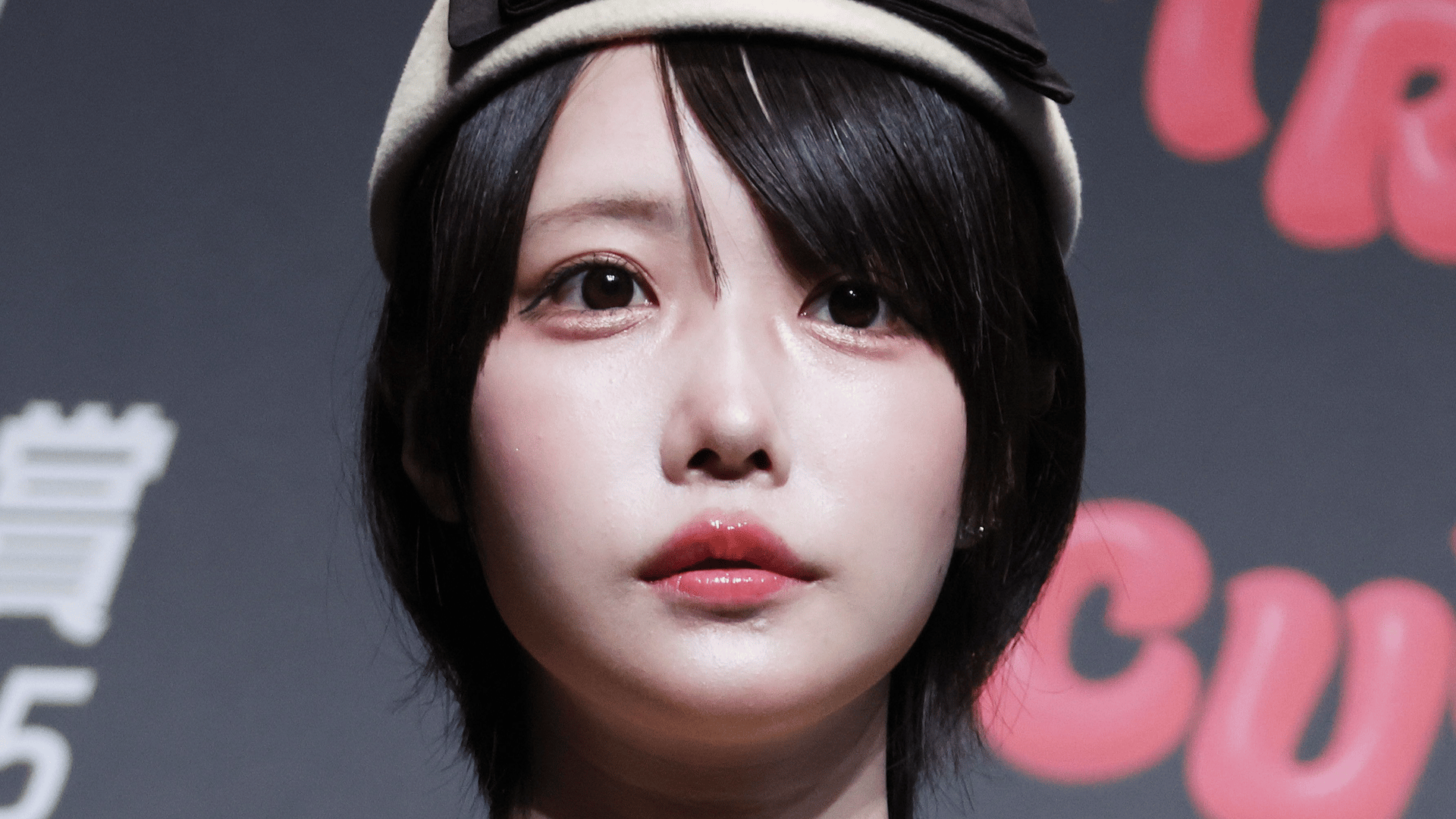 一瞬誰だかわからんかったw」あのちゃん 自撮りショットに驚きの声