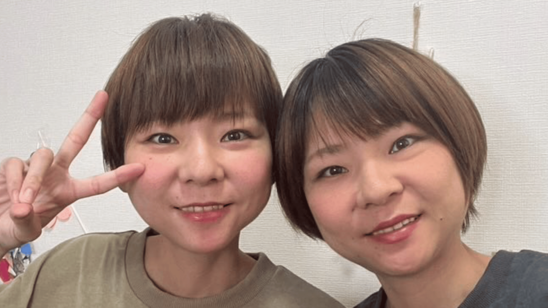 重度のうつ病告白 大食い双子姉妹YouTuber・はらぺこツインズ 20人前 