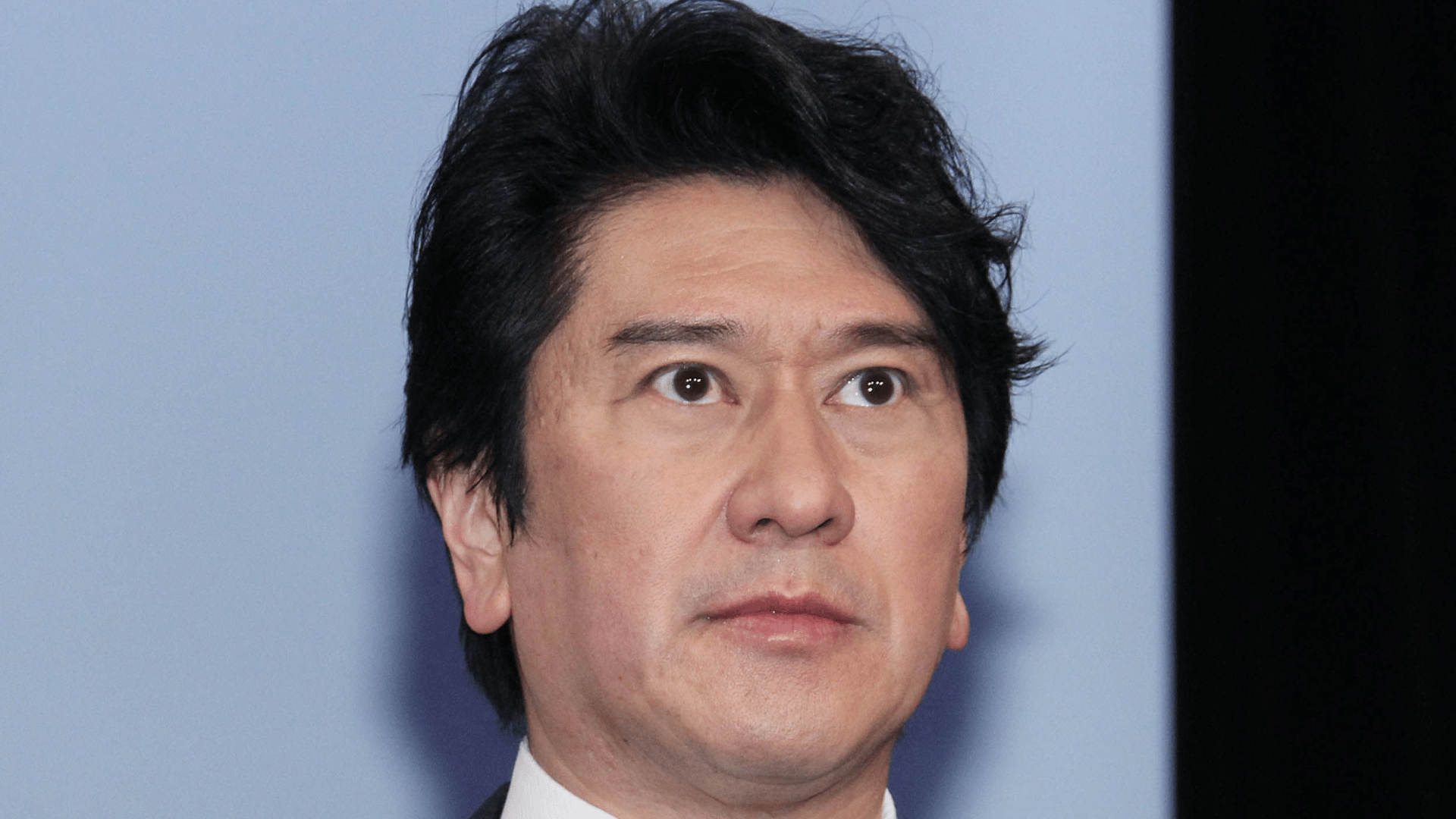 ABEMAエンタメ - 川﨑麻世(62) GACKT(52)主催の忘年会で恒例の“テキーラ祭り”「バリバリカッコイイたまらん」