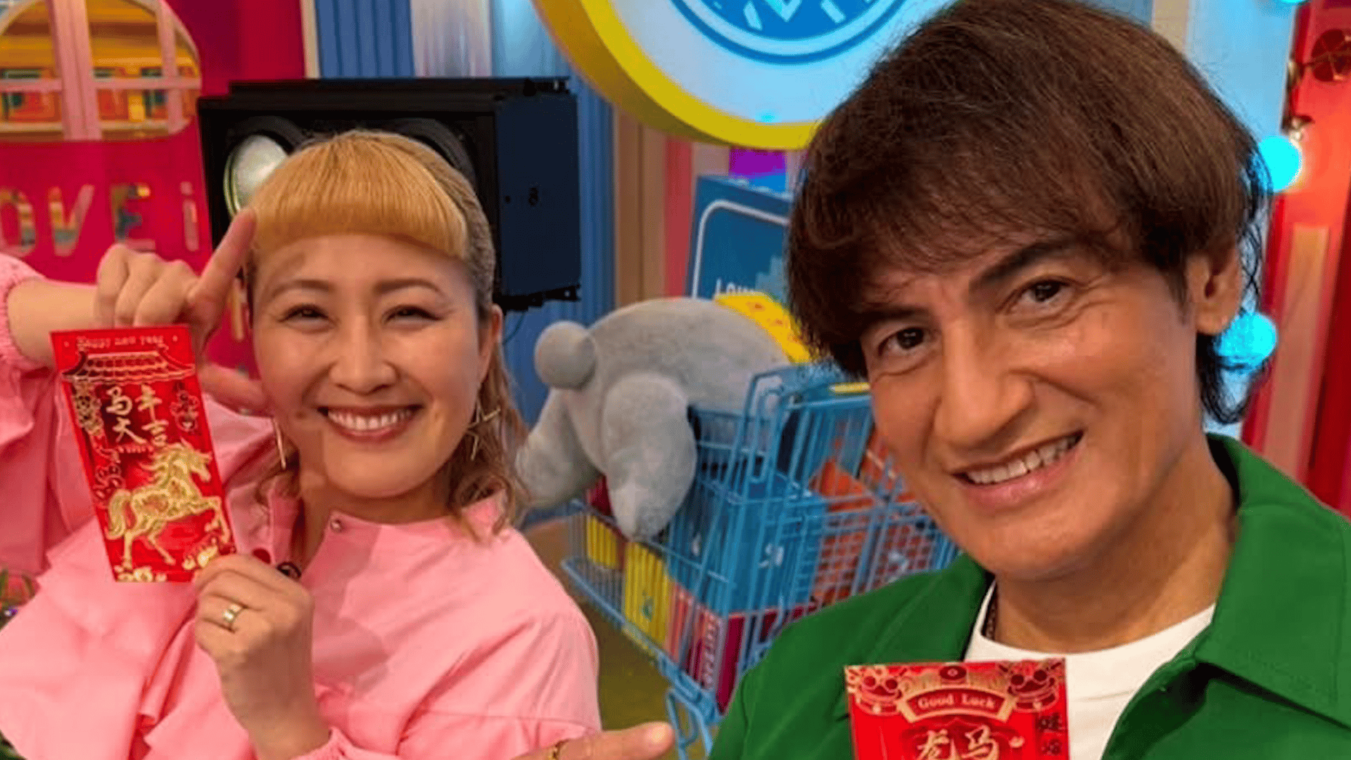 3児の母親・杏(39)父・渡辺謙へのプレゼントや子どもたちの文房具など