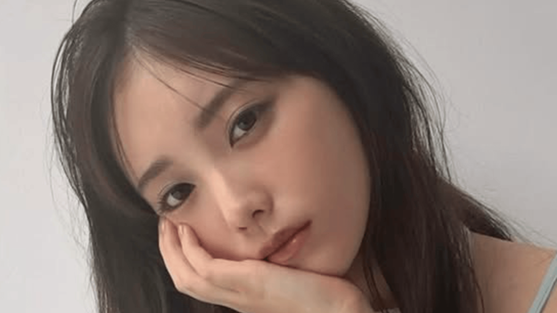 元乃木坂46・与田祐希(25)無防備なパジャマ姿で飼い猫を祝福「羨まし