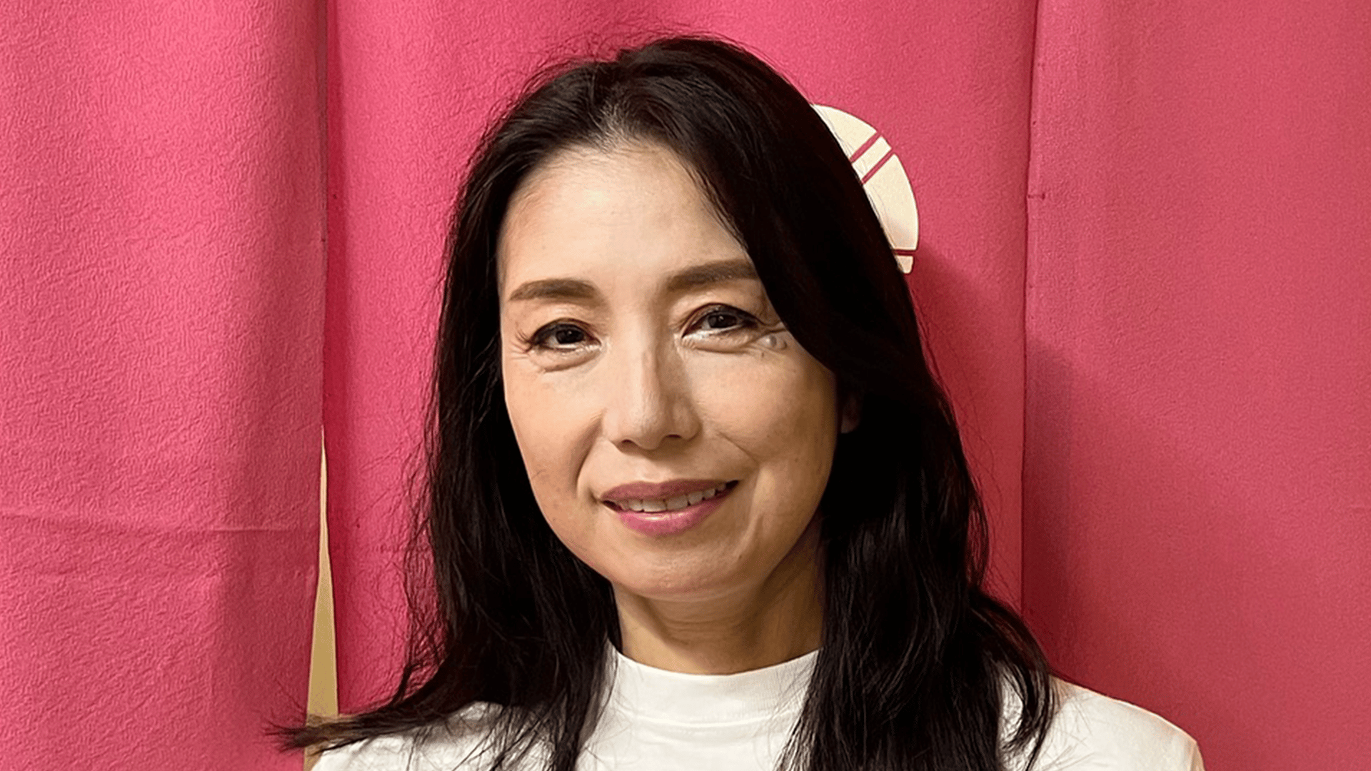 “52歳でスピード婚”高橋ひとみ(64) 年下夫との仲むつまじい2ショット「ラブラブ」「ステキでかっこよすぎてびっくり」