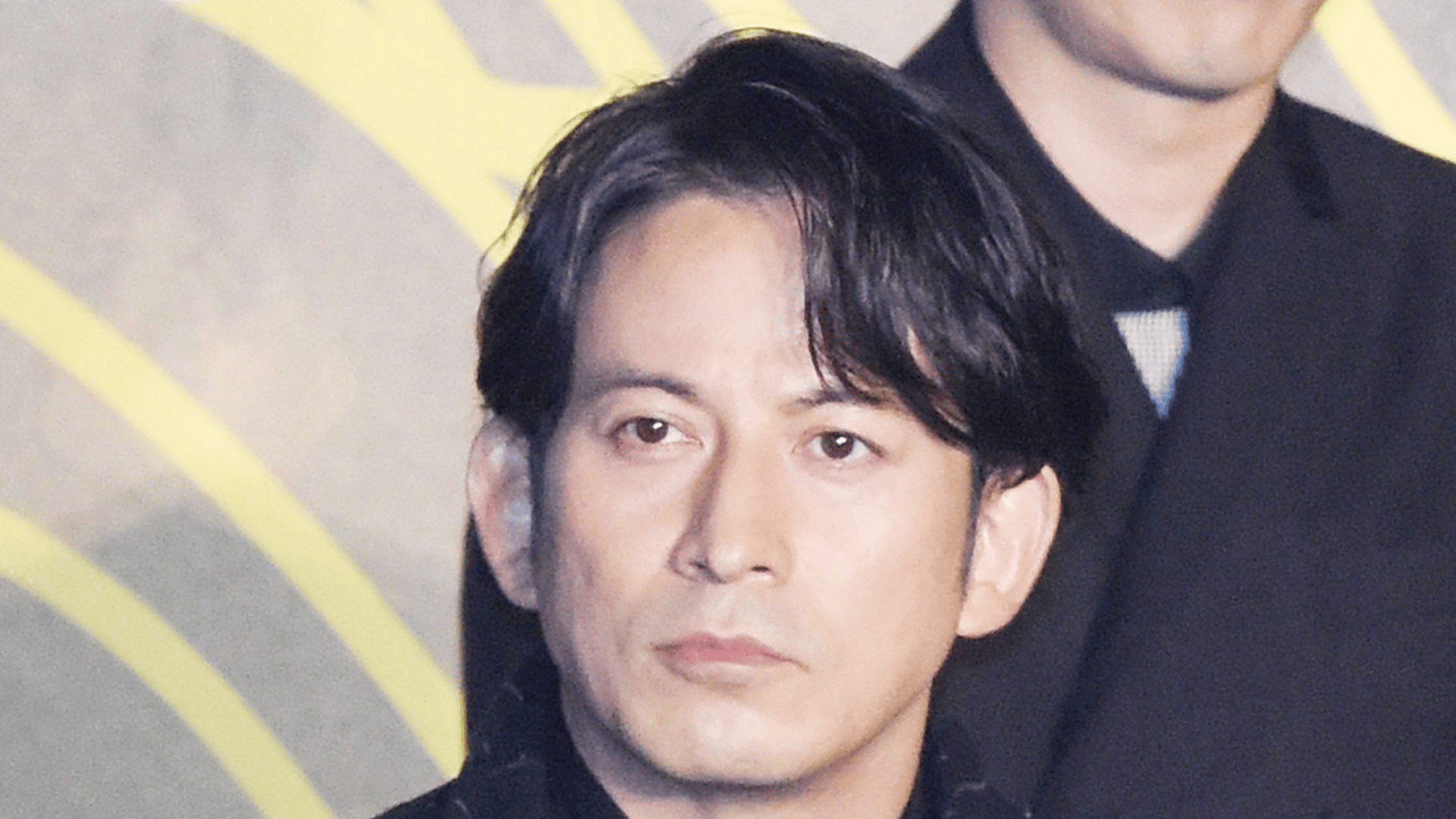 V6 岡田准一 まとめ売り バラ売り可 V6 - V6 岡田准一 デビュー初期 公式写真 まとめ売り 4枚セットの通販