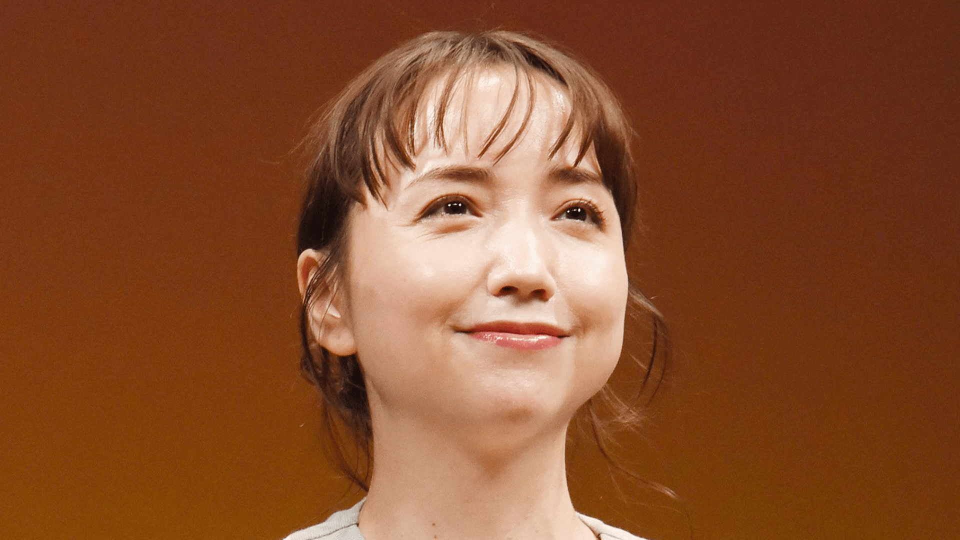 柳楽 優 弥 妻