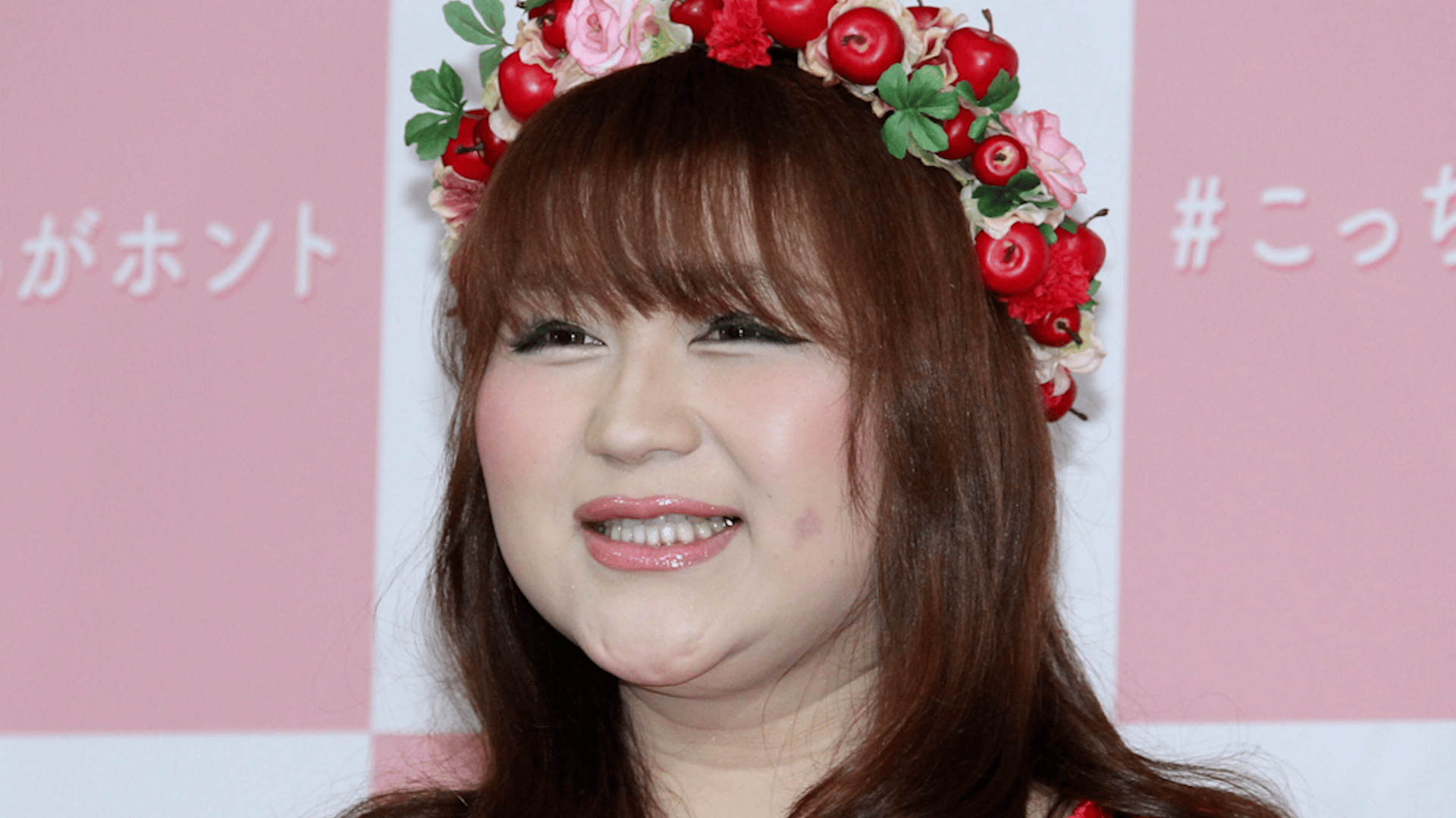 約15kg減”スッキリした姿が話題のりんごちゃん“別人級”金髪ショートに