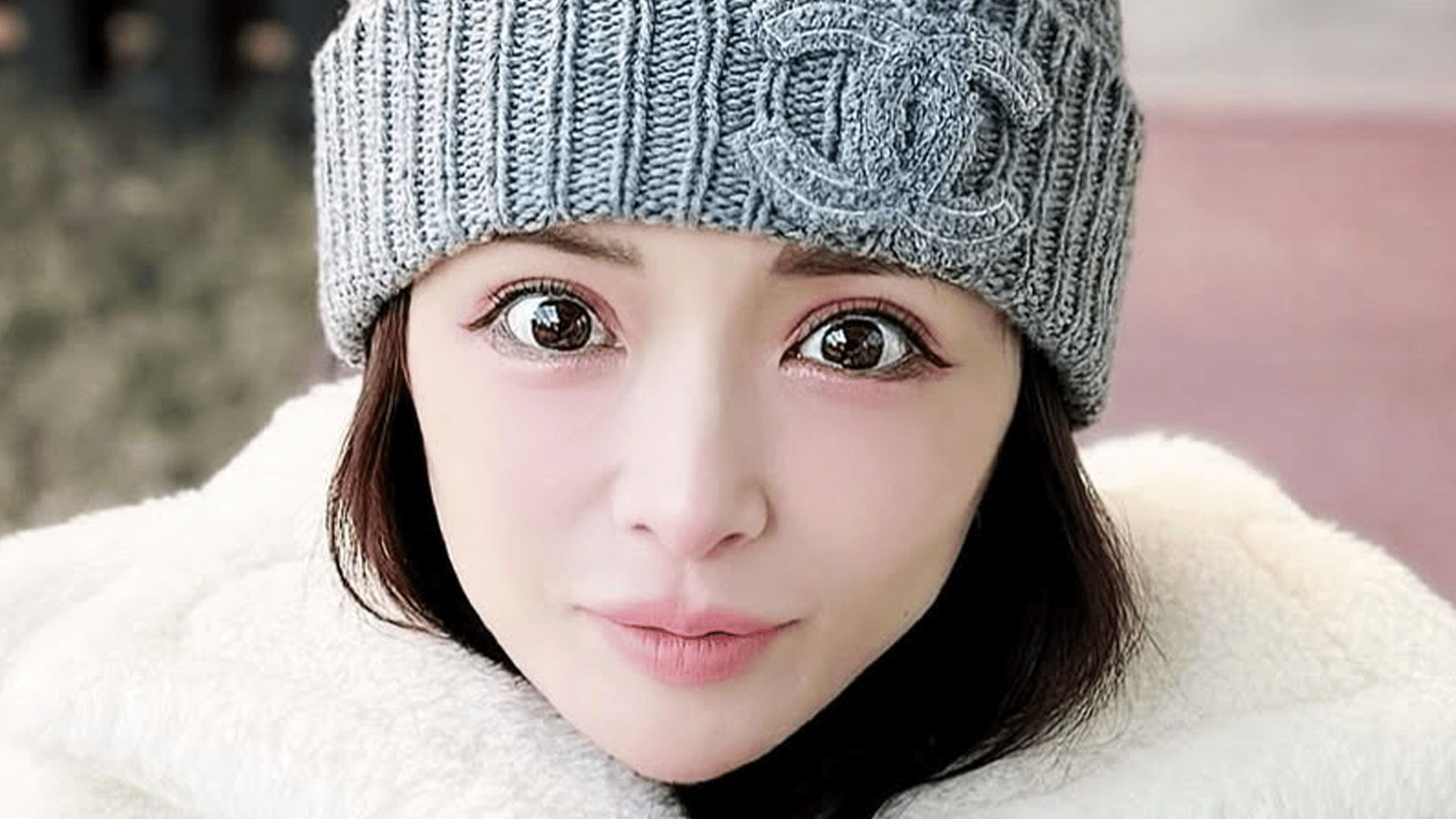 浜崎あゆみ■レア■ニット帽■【在庫ラスト】【新品・未使用】【匿名発送】 thumb001.png?height=720&