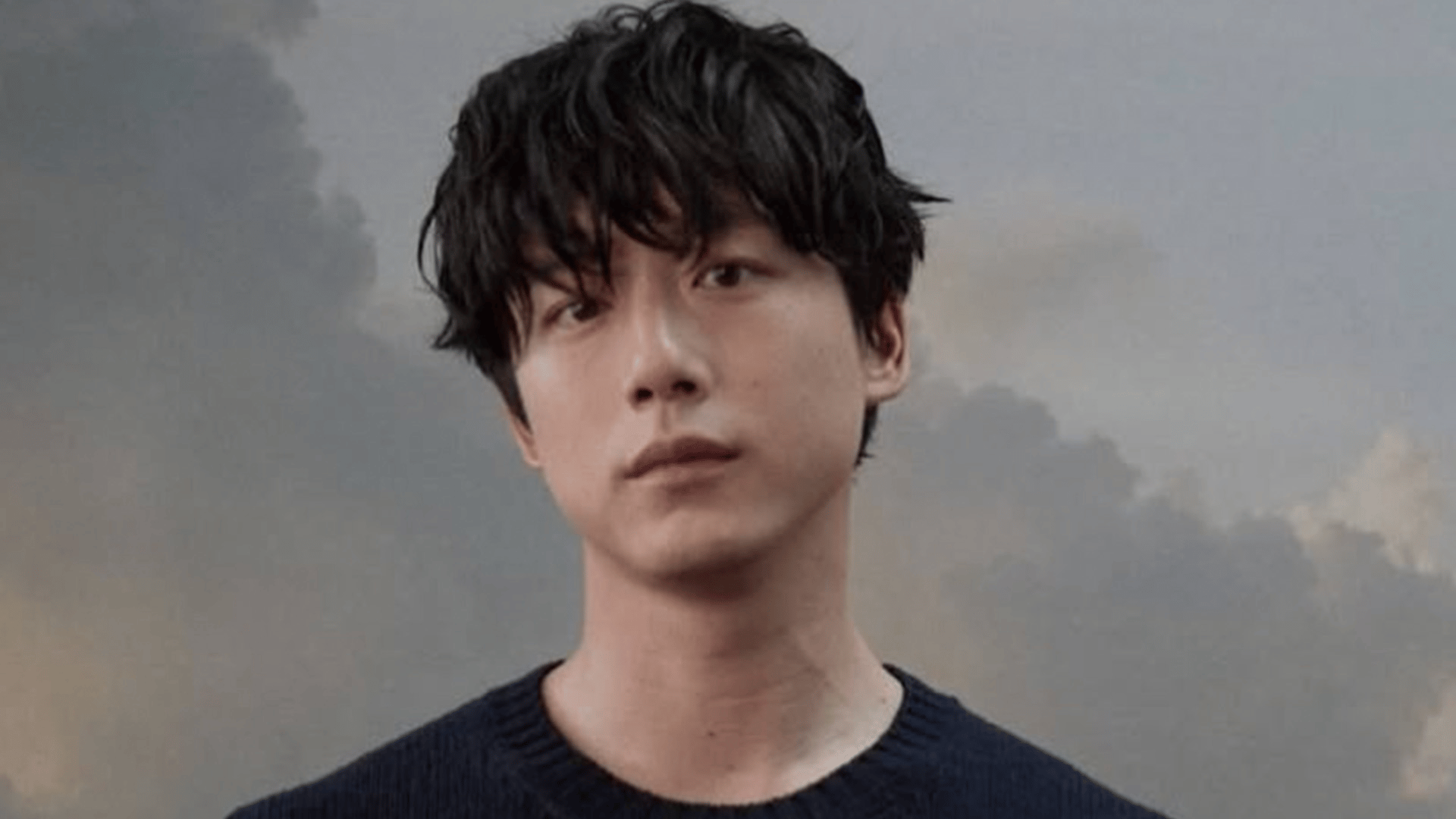 痩せたかな？」「若返ってる？！」と話題・坂口健太郎(35)最新ショット