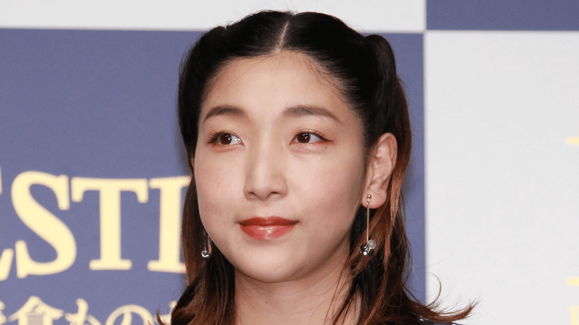 水着姿が話題・佐田真由美(48) 10年前の姿を“自虐的”に公開