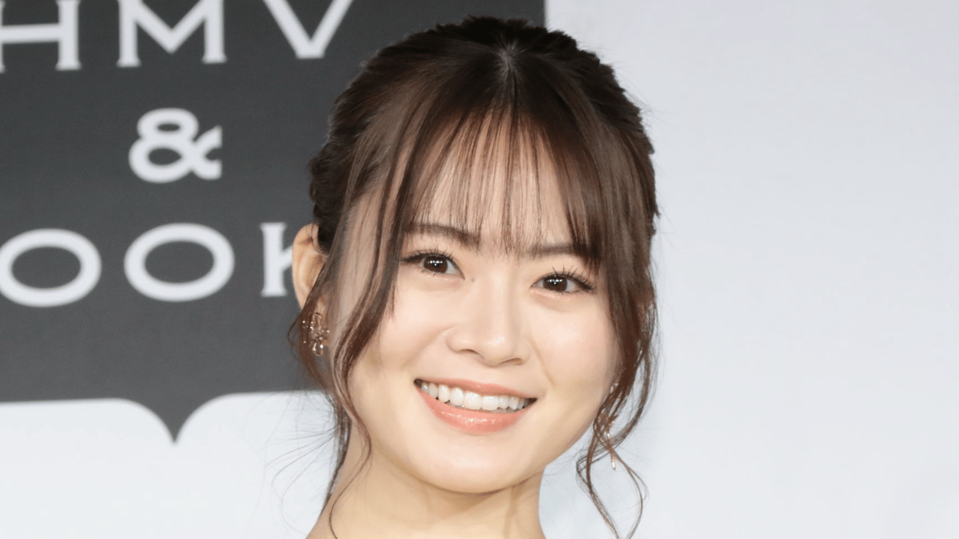 7月に妊娠公表”元乃木坂46・山崎怜奈(29)旅行を満喫するプライベート