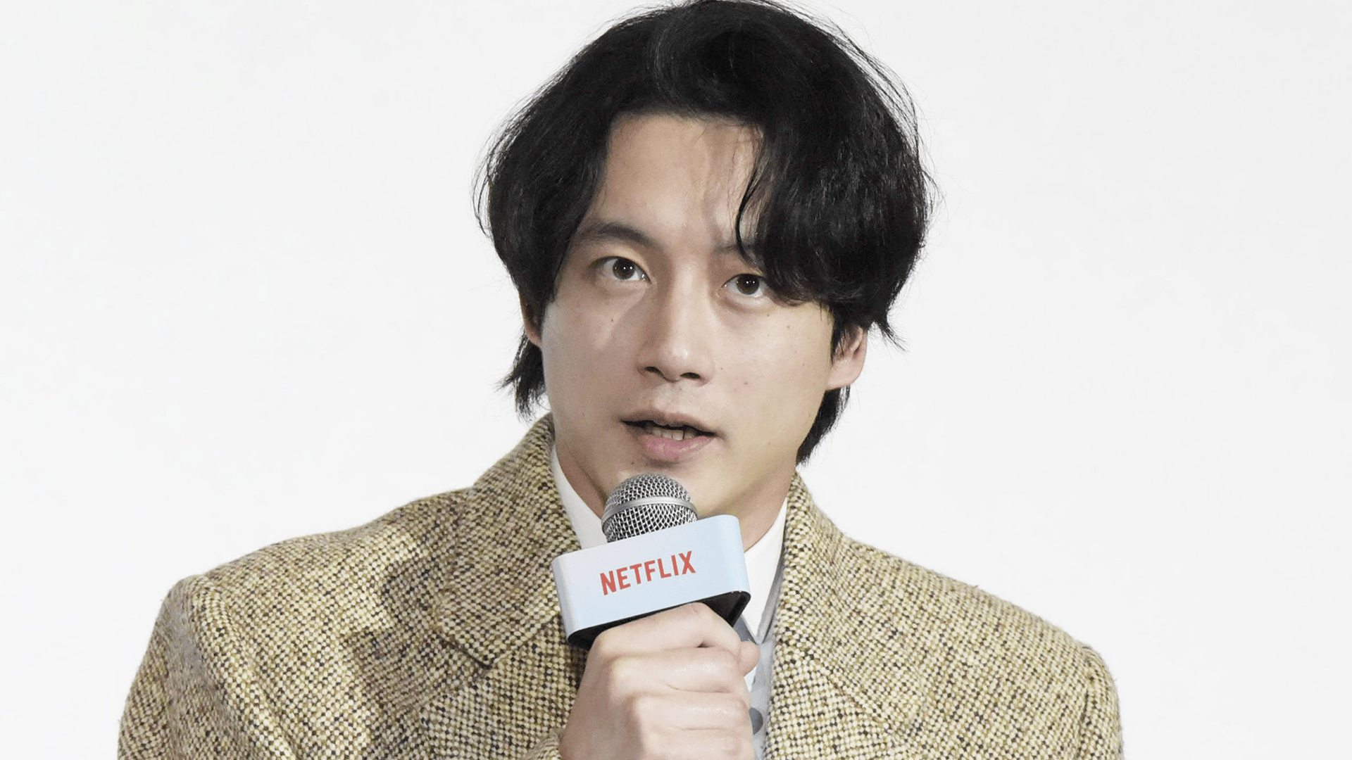 坂口健太郎(35) 喜びの報告に祝福の声「ずっと応援していきます