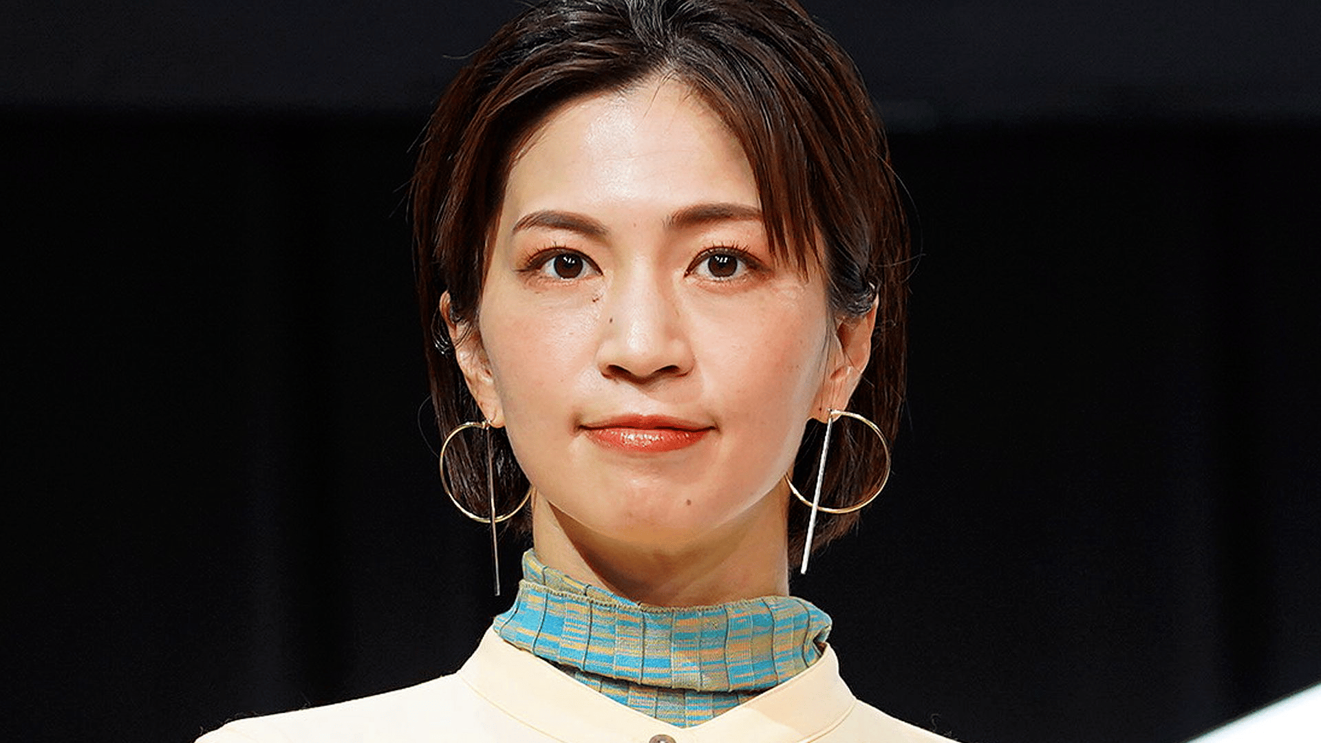 安田美沙子GIF 無修正画像 安田美沙子エロ尻際立つピッチピチのスパッツ姿で街中を徘徊ｗ ...