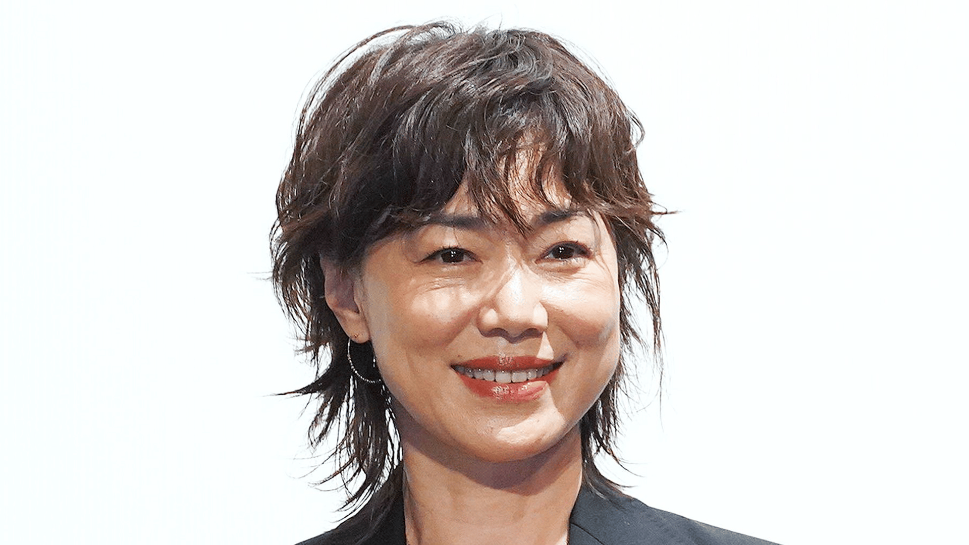 ABEMAエンタメ - 今井美樹(61)最新の姿にネット衝撃「ガチでビビった」「このビジュアルで61歳!?」