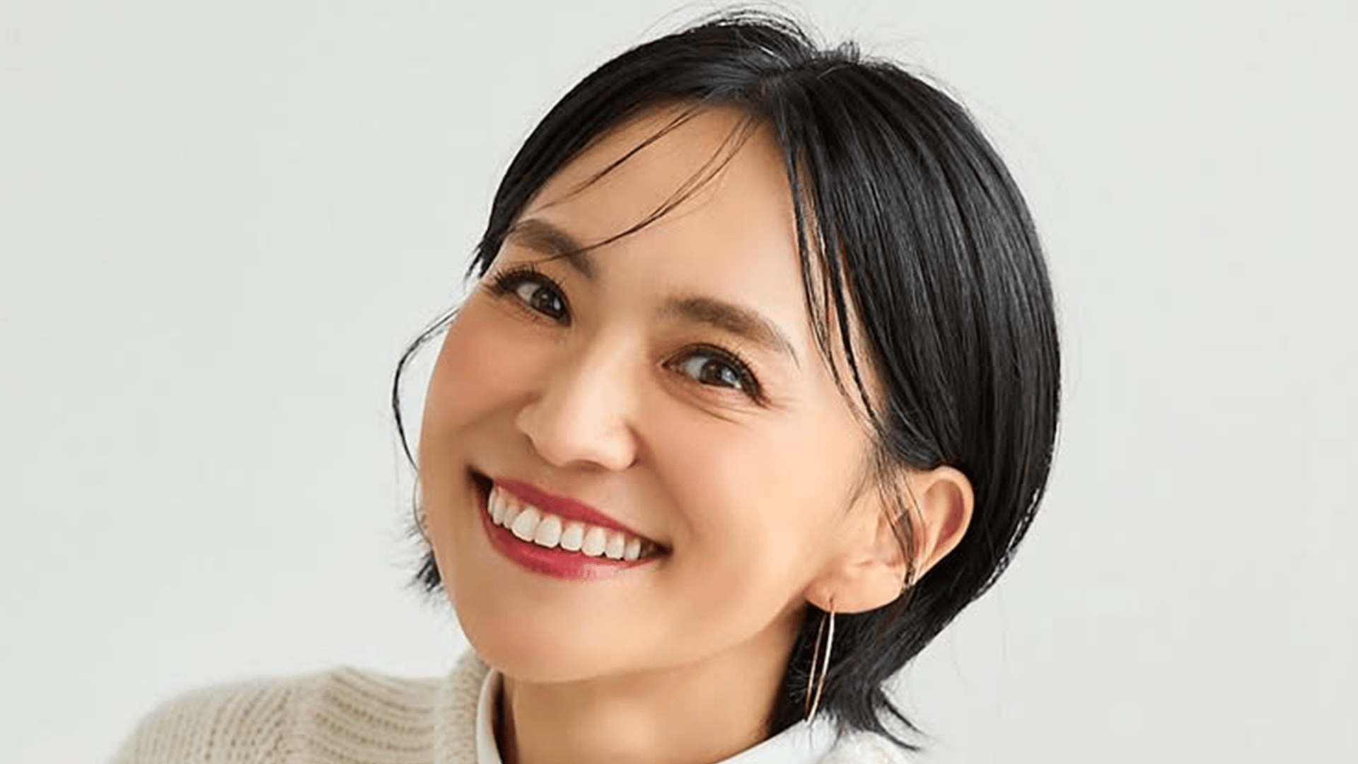 2児の母でモデル・二宮こずえ(43) くも膜下出血乗り越え約1年ぶりに  