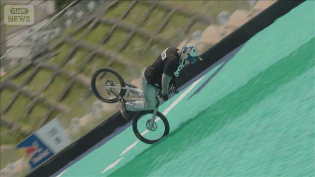 日本人が快挙 トライアル・西窪友海選手がギネス世界記録達成 自転車で