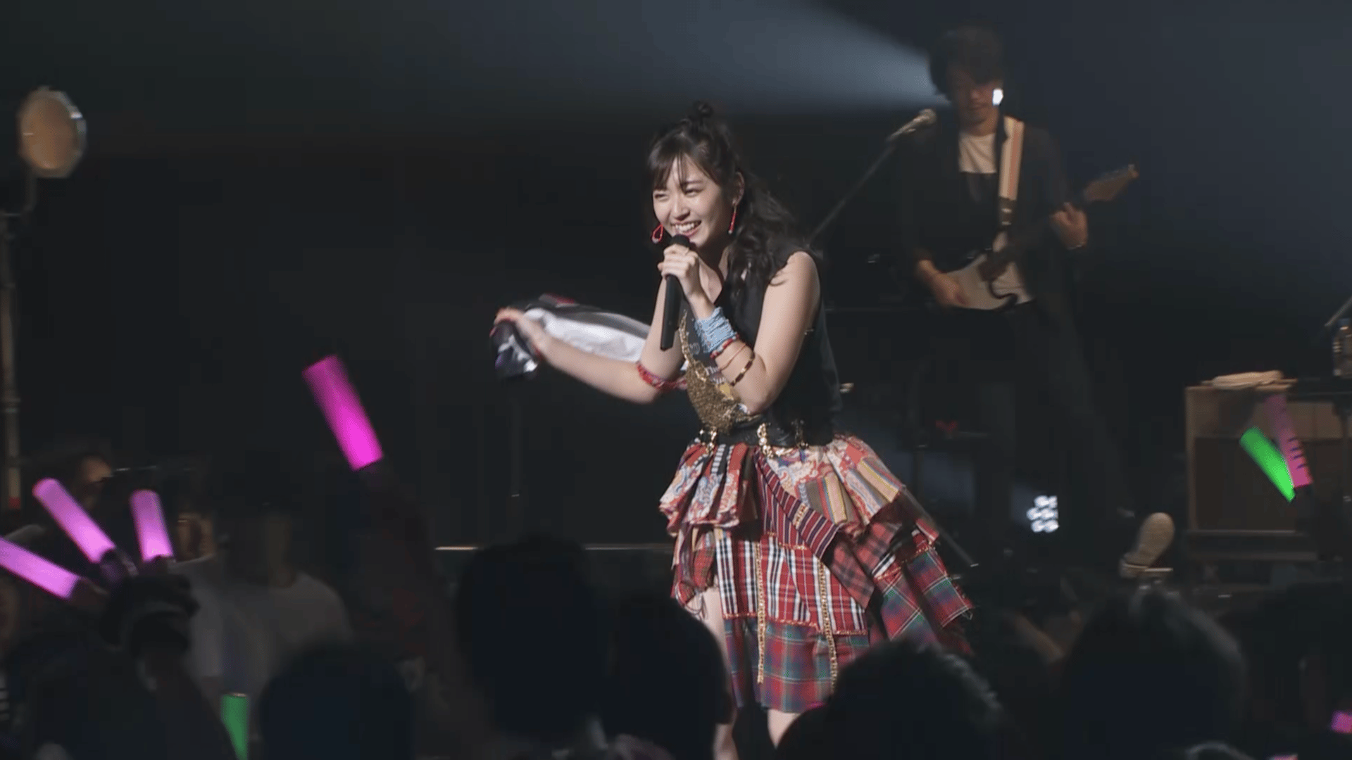 生ライブ＆MV初解禁！元℃-ute鈴木愛理ソロデビュー記念特番「#DMAF