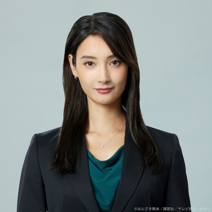 鷹野ツメ子(菜々緒)