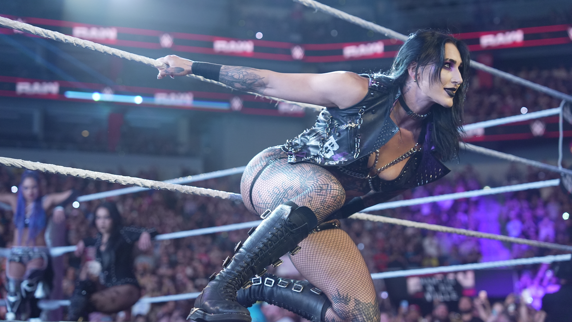 WWEマテル エリート　リアリプリー　短髪 リア・リプリー WWEエリート84 アクション・フィギュア