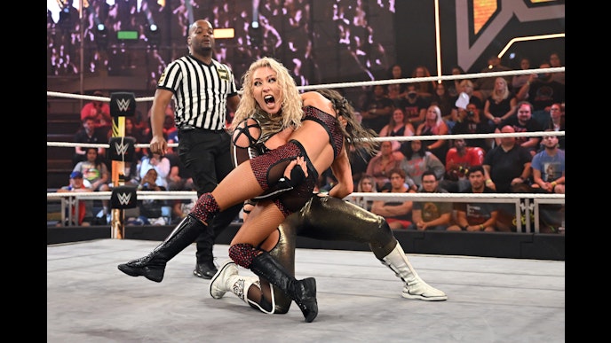 WWE NXT|ABEMA #55 ド迫力の“セクシー海賊”コスプレ