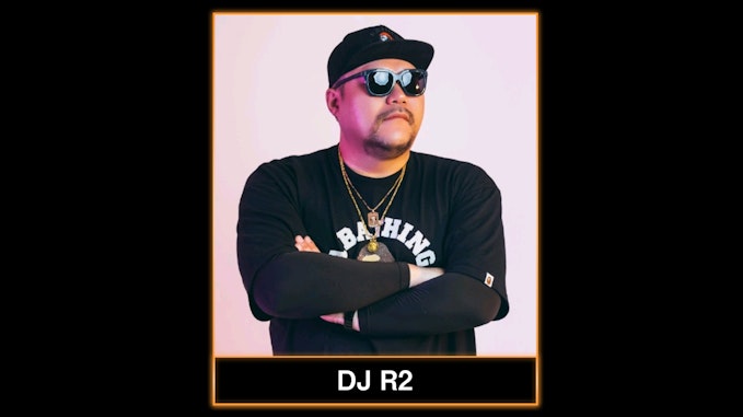 DJ R2