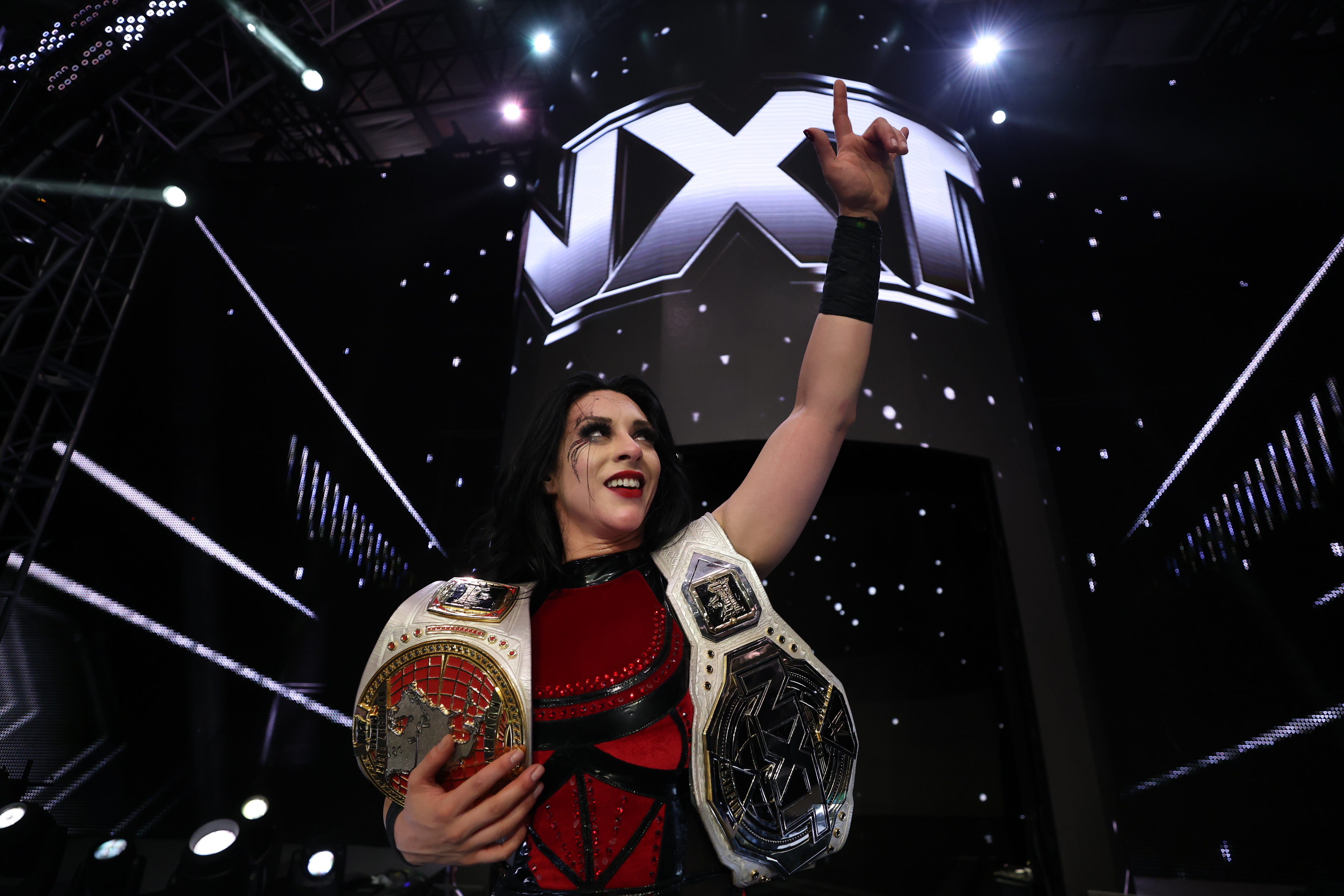 WWE NXT 2025 |ABEMA #76  NXT女子王者ジュリア vs NXT北米王者ステファニー・バッケル